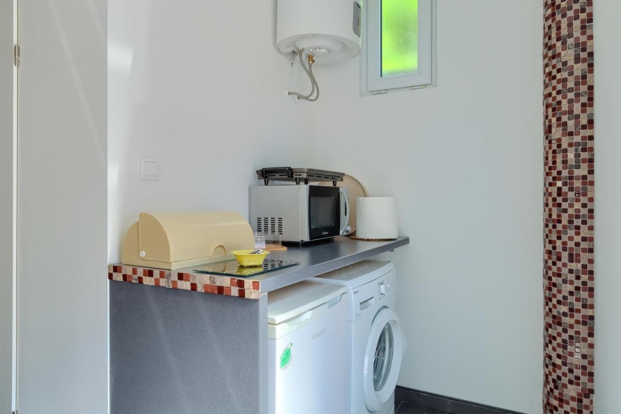 Large Apartment In City Centre Pula! Exterior foto